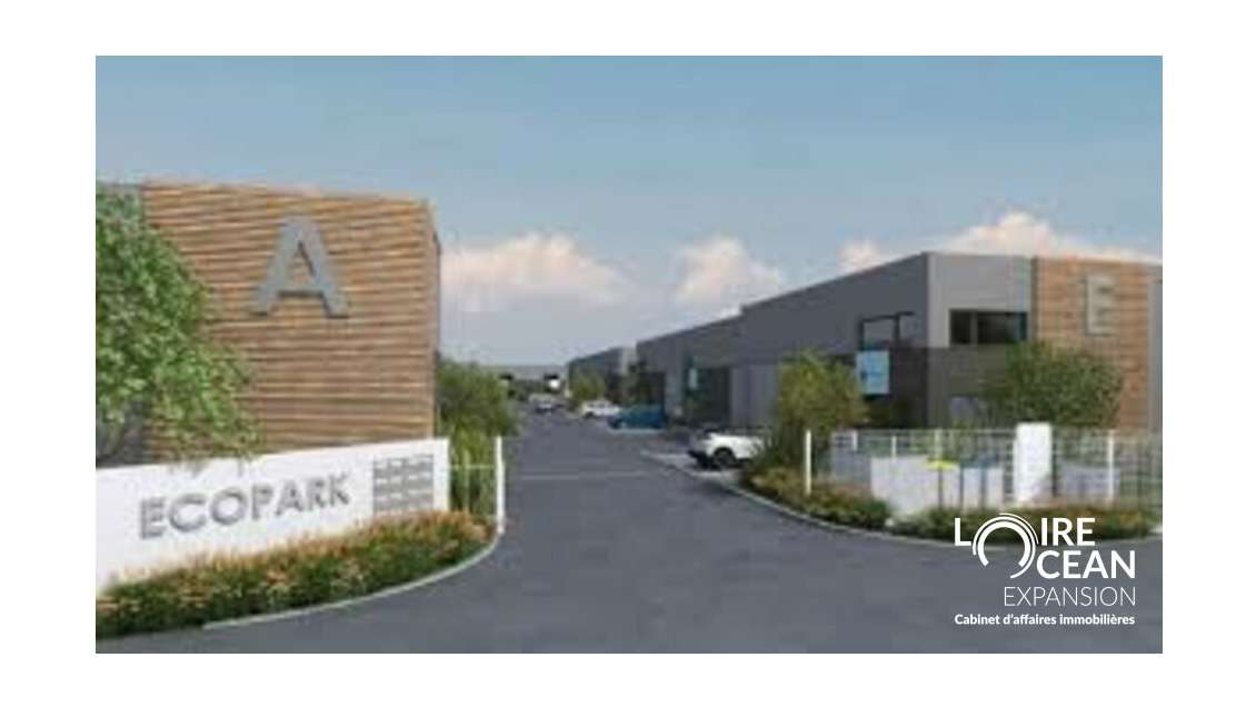 Bâtiment d'activité 1150m² à vendre à Cholet
