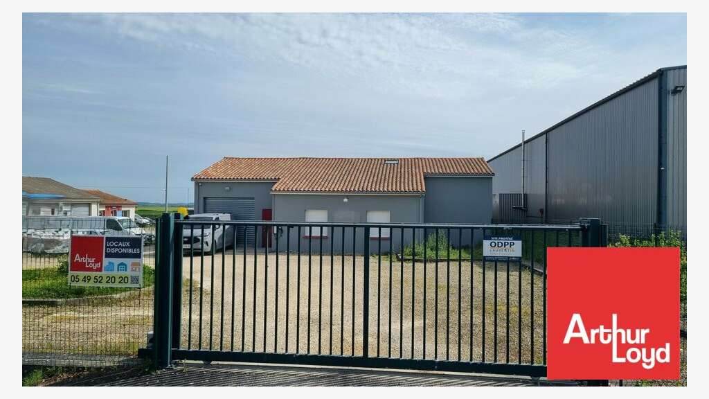 Local d'activités de 400m² à vendre à Cisse