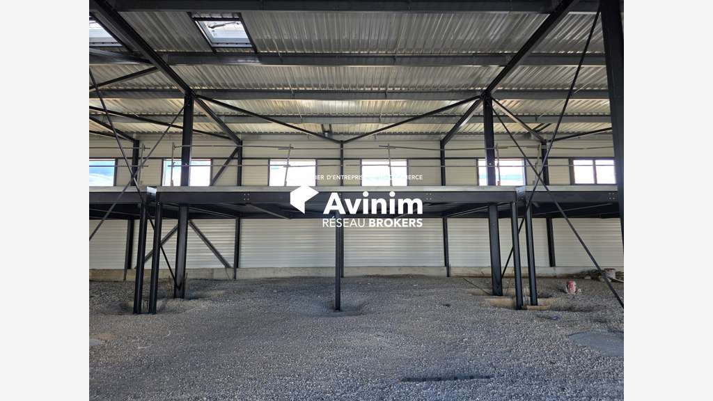 Vente local d'activité 389.56m² Clermont L'Hérault