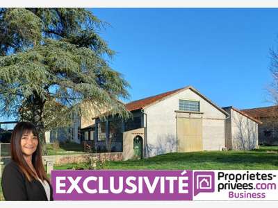 Entrepôt 130m² avec terrain 1400m² Commelle-Vernay