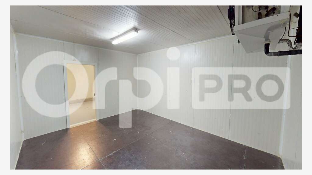 Vente local d'activité 504m² à Corbas 