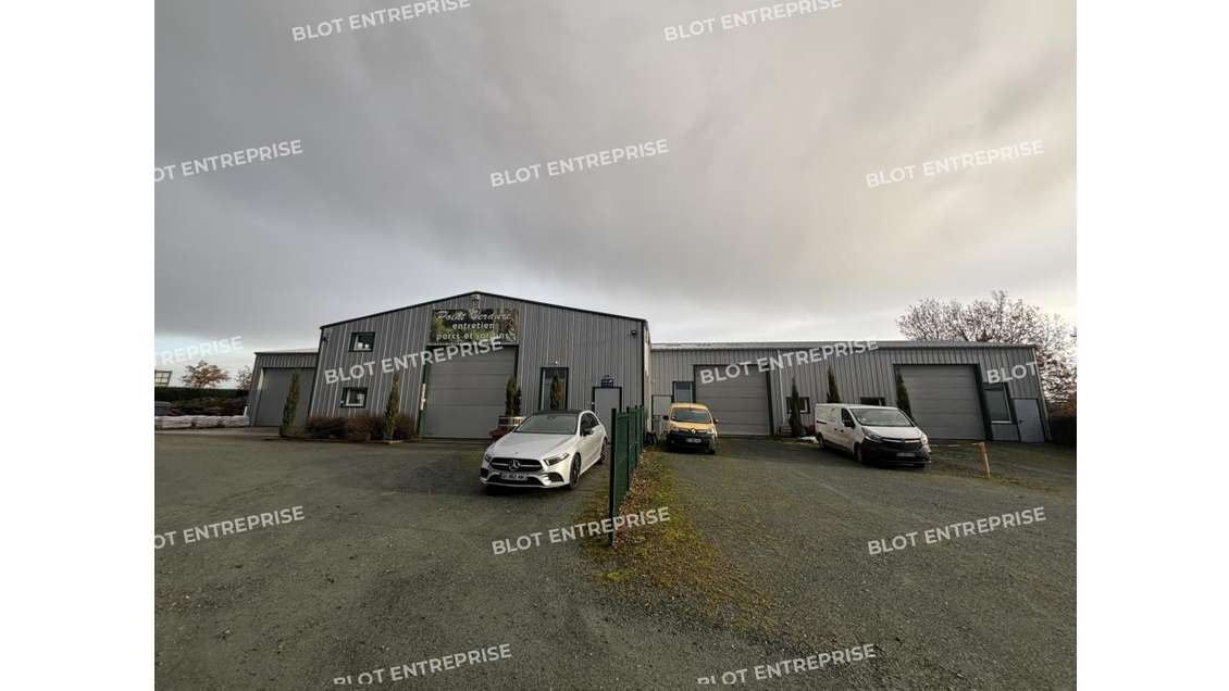 À vendre bâtiment 745m² sur 3313m² à Cordemais