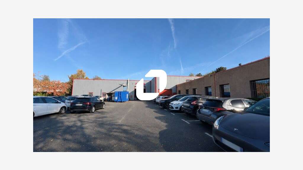 Vente Local d'activité 2446m² Cormeilles en vexin