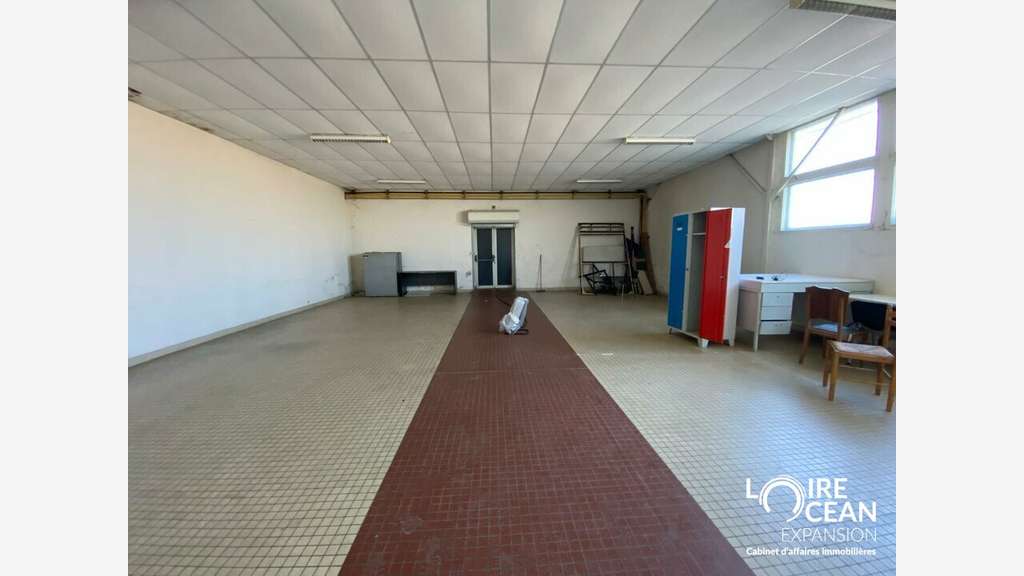 Vente local d'activité 2160m² agglo Nantes Ouest