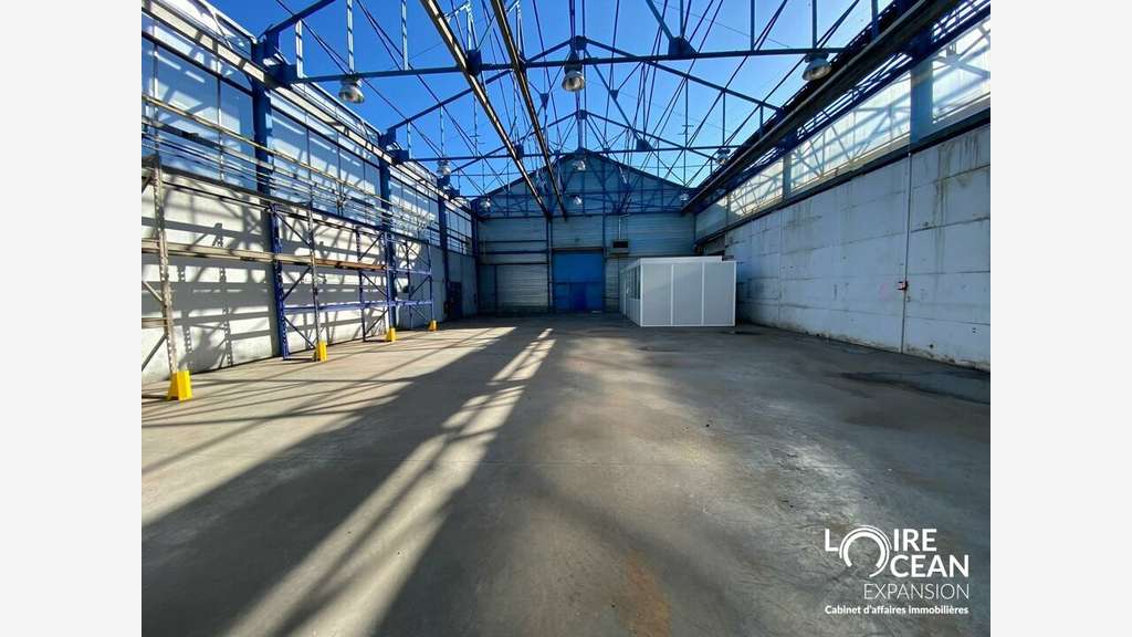 Vente local d'activité 2160m² agglo Nantes Ouest