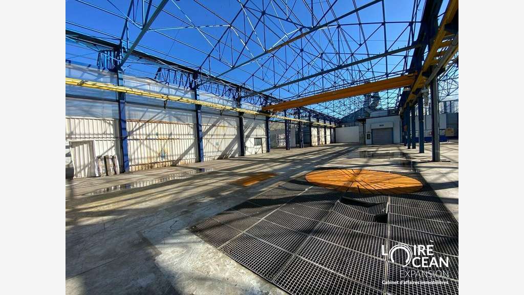 Vente local d'activité 2160m² agglo Nantes Ouest