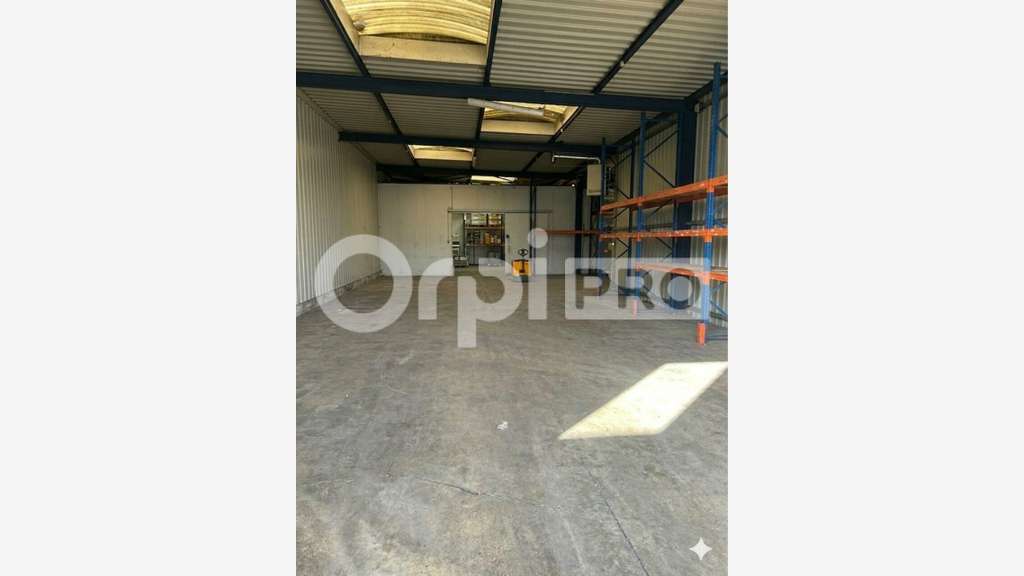 Vente local d'activité 1480m² à Coulommiers