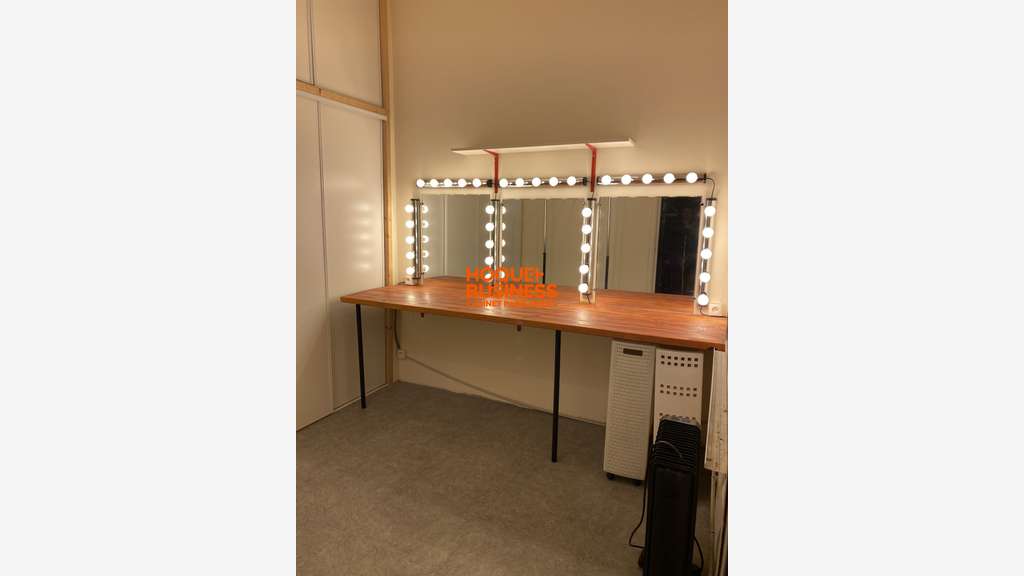 Vente local d'activité de 230m² à Courbevoie