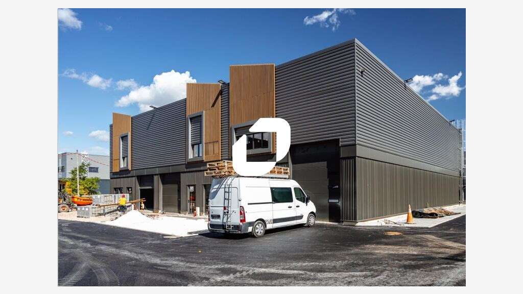 Vente Local d'activité 1077m² Courtry