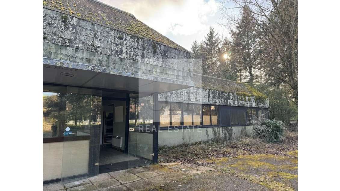 Local d'activité mixte 500m² à vendre à Courzieu