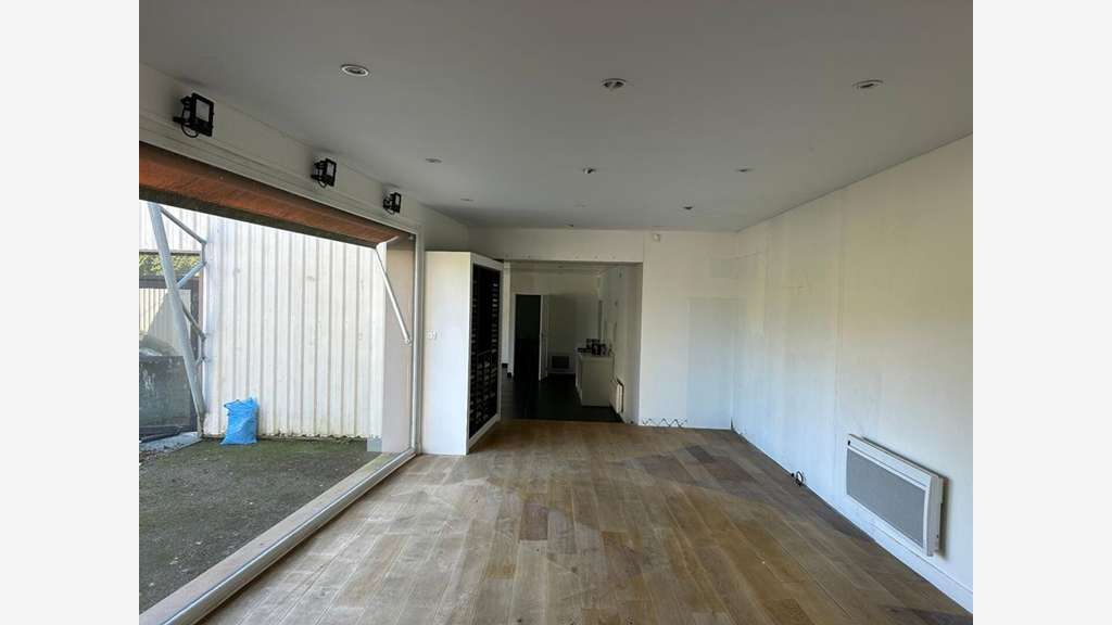 Vente ensemble commercial et pro 364m² à Couzeix