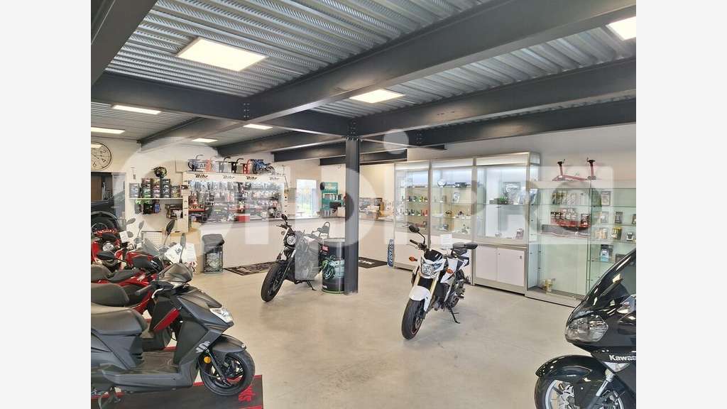 Local d'activité 750m² à vendre à Crépy-en-Valois