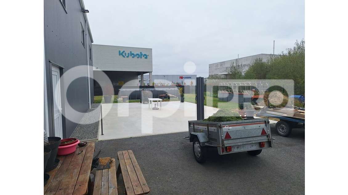 Local d'activité 750m² à vendre à Crépy-en-Valois