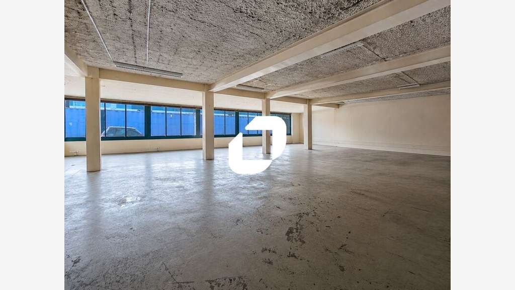 Vente Local d'activité 251m² Croissy beaubourg