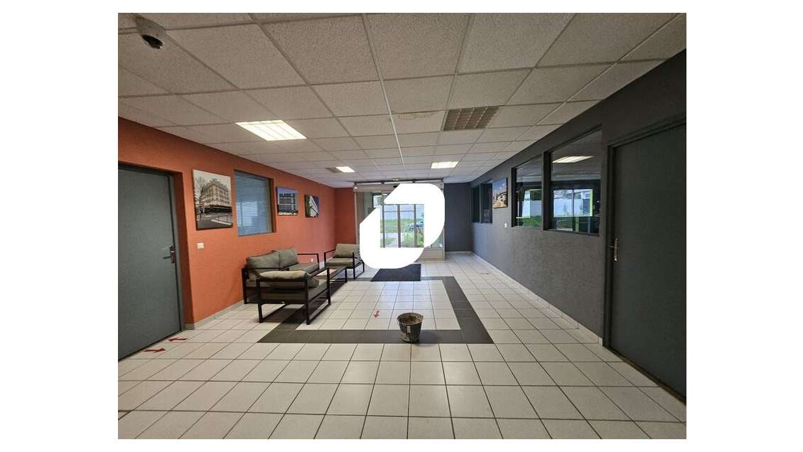 Vente Local d'activité 750m² Dammarie les lys