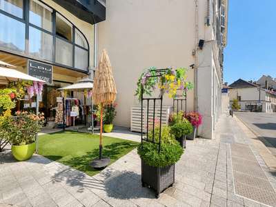 Divonne-les-Bains centre Murs commerciaux loués