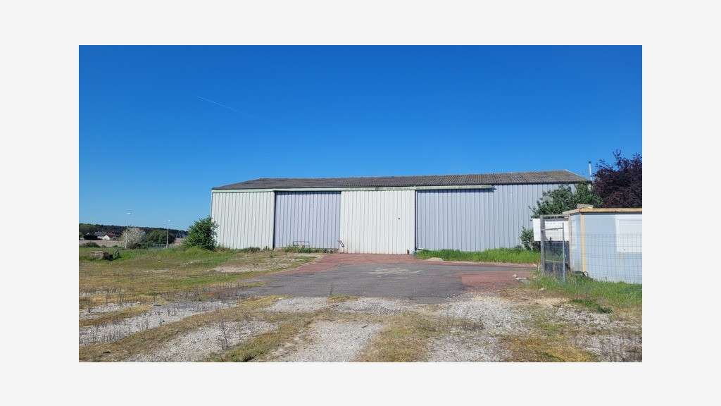 A vendre bâtiment d'activité 450m² ZA de Draché