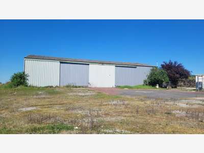 A vendre bâtiment d'activité 450m² ZA de Draché