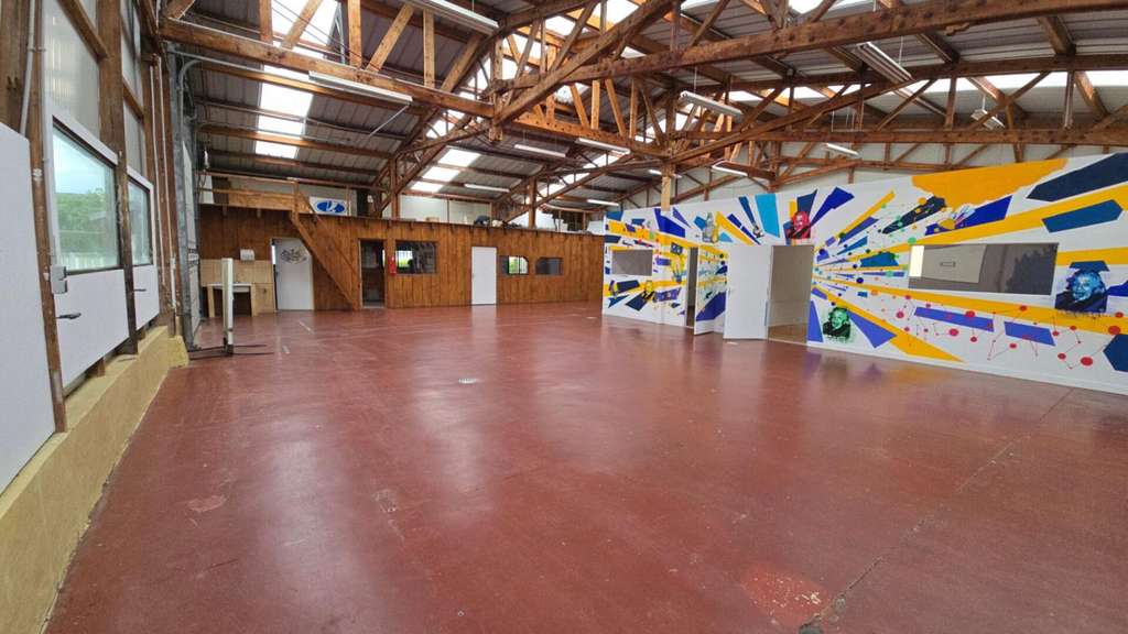 Vente local activité 375m² sur 1424m² sur Dreux