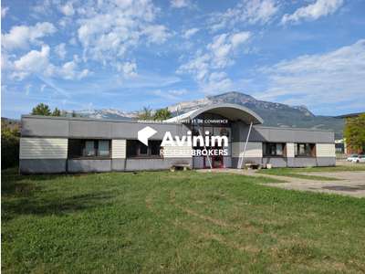 Bâtiment de bureau indépendant de 963m² 4134 m² de