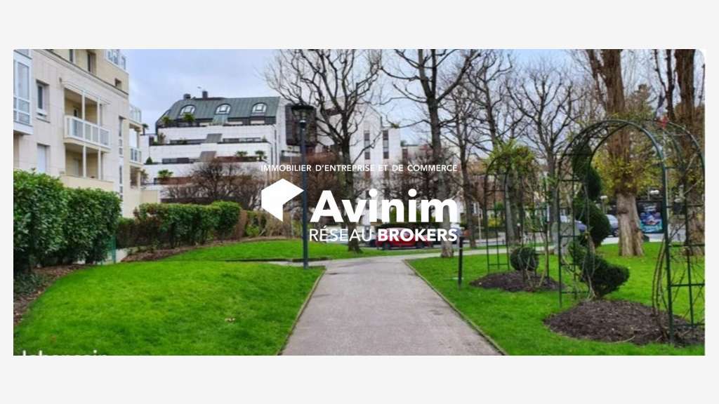Vente local d'activités 246m² à Enghien-les-Bains