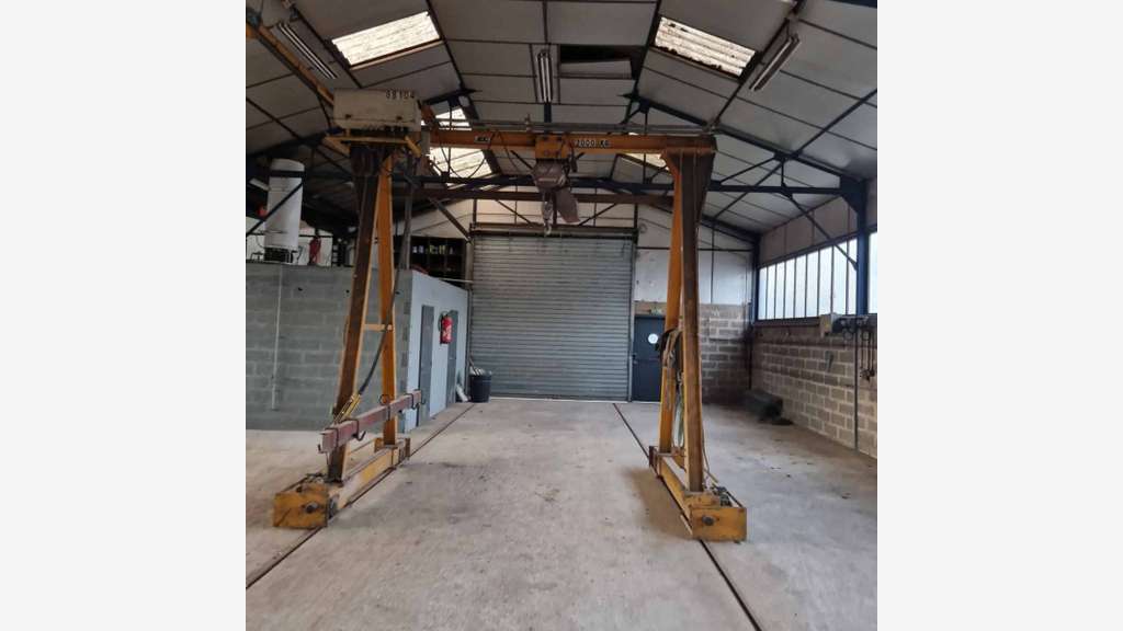 À vendre local bureaux de 570m² à Évreux