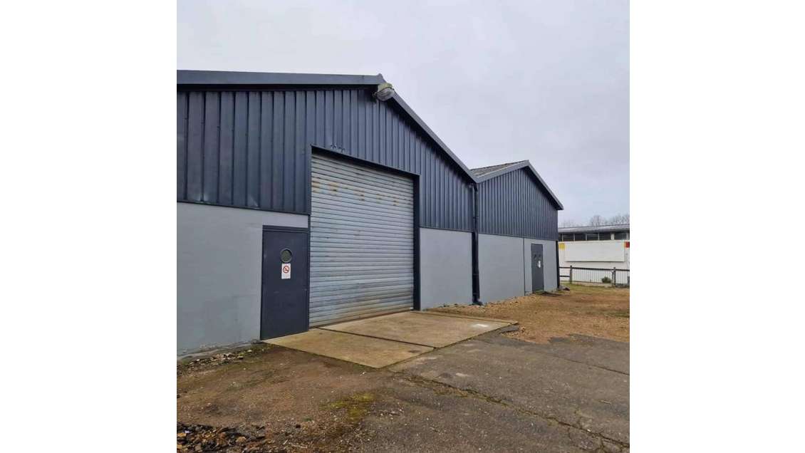 À vendre local bureaux de 570m² à Évreux 