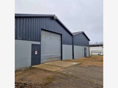 À vendre local bureaux de 570m² à Évreux 