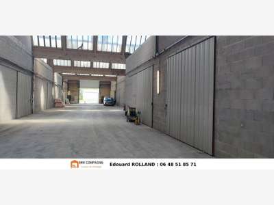 Cède local de stockage de 60m² Brières Les Scelles
