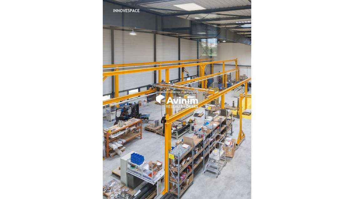 A VENDRE LOCAUX NEUFS STOCKAGE EZANVILLE