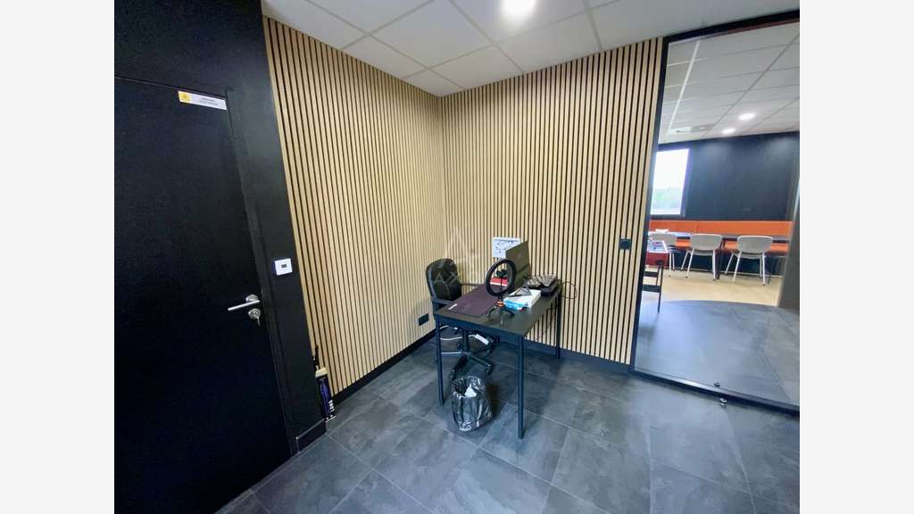 AV local d'activité 166m² en ZA récente Fabrègues