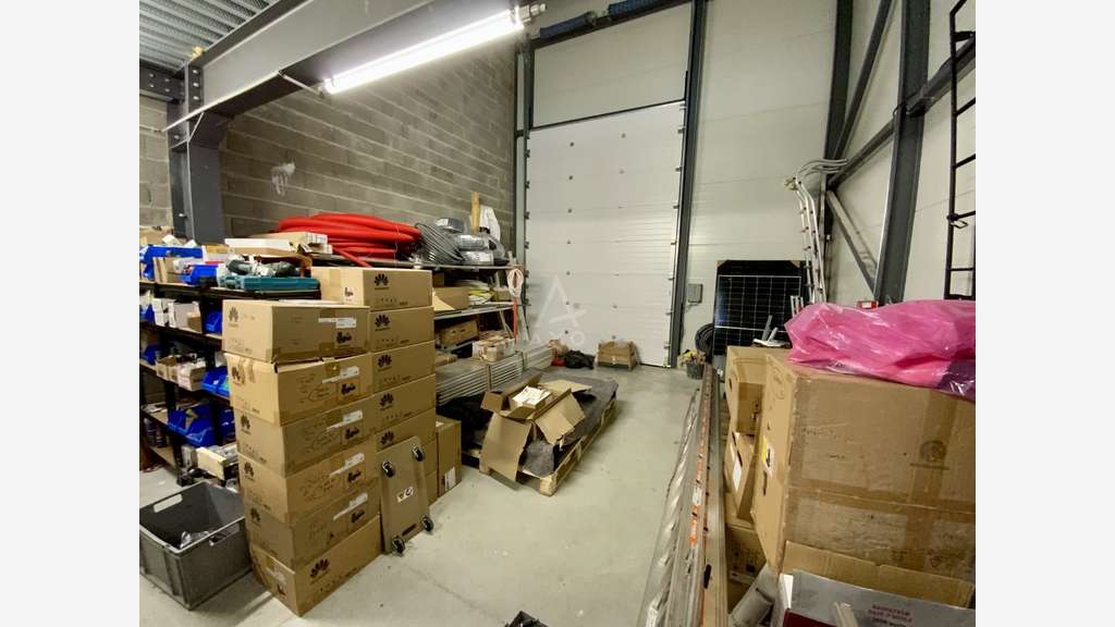 AV local d'activité 166m² en ZA récente Fabrègues