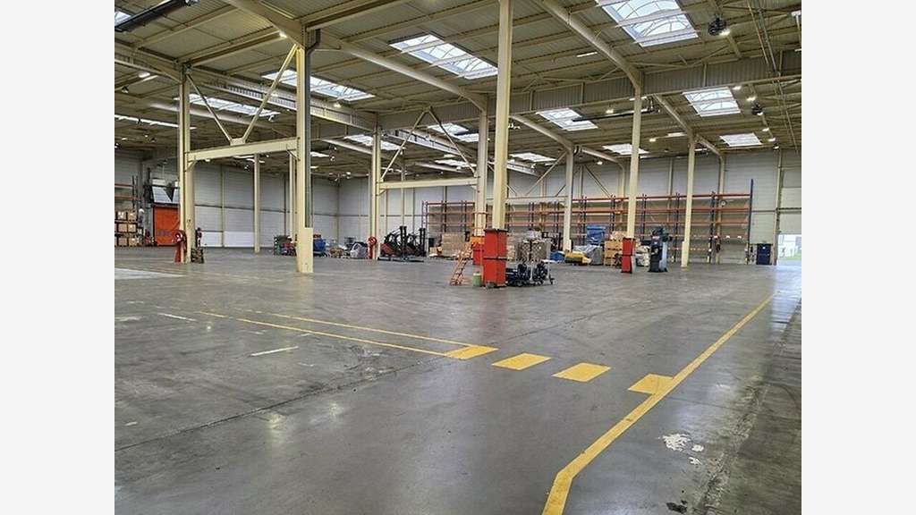 Ensemble industriel 18556m² à vendre à Faulquemont
