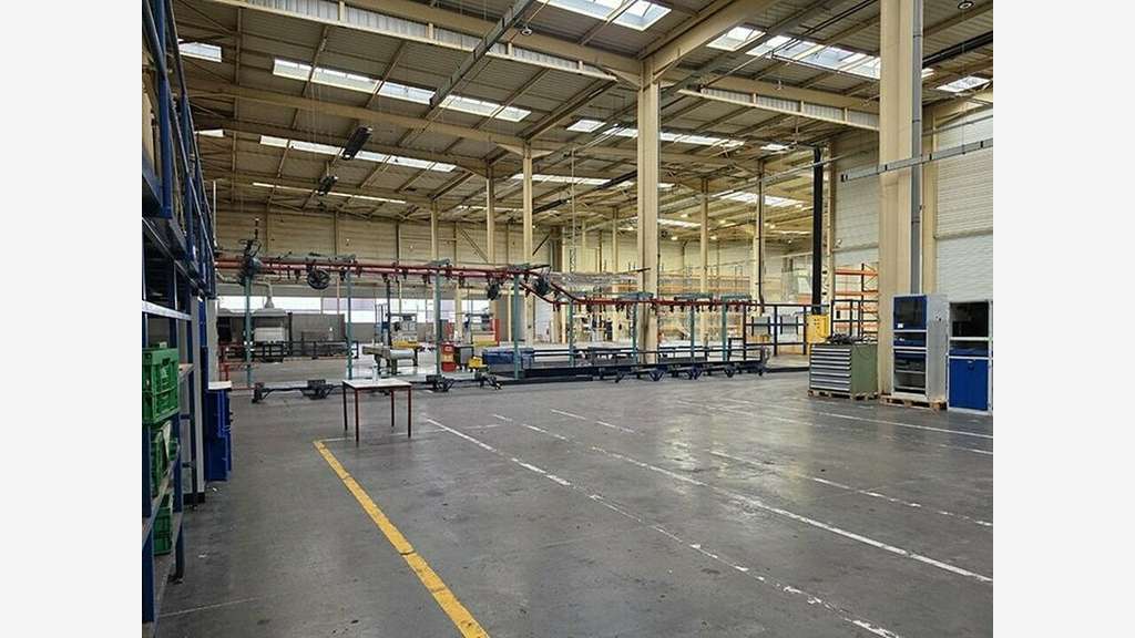 Ensemble industriel 18556m² à vendre à Faulquemont
