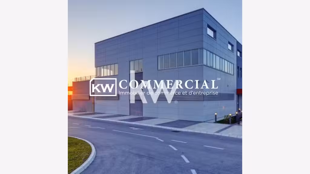 A vendre local d’activité 550m² à Firminy