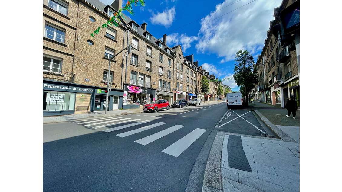 AV local 63m² empl idéal centre-ville de Flers  