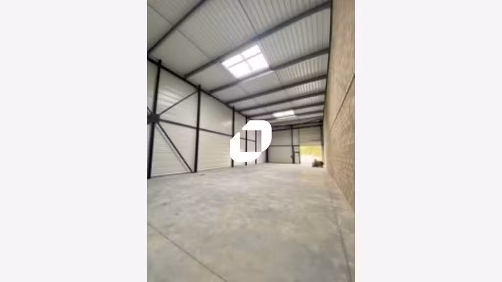 Vente Local d'activité 886m² Flins sur seine