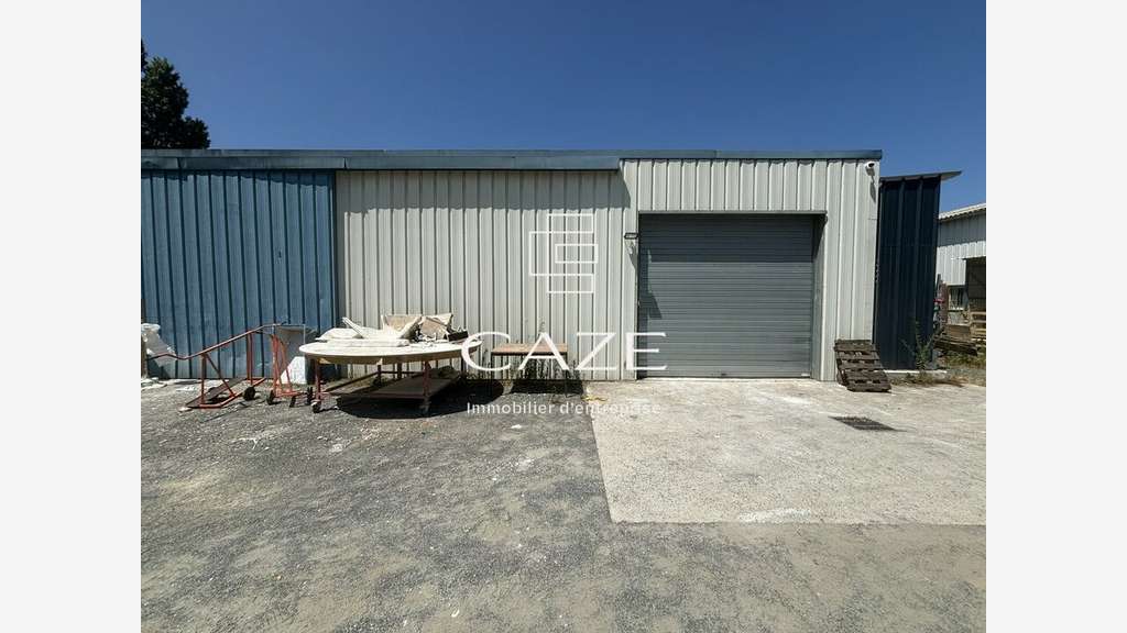 Bâtiment 325m² à vendre proche rocade à Floirac