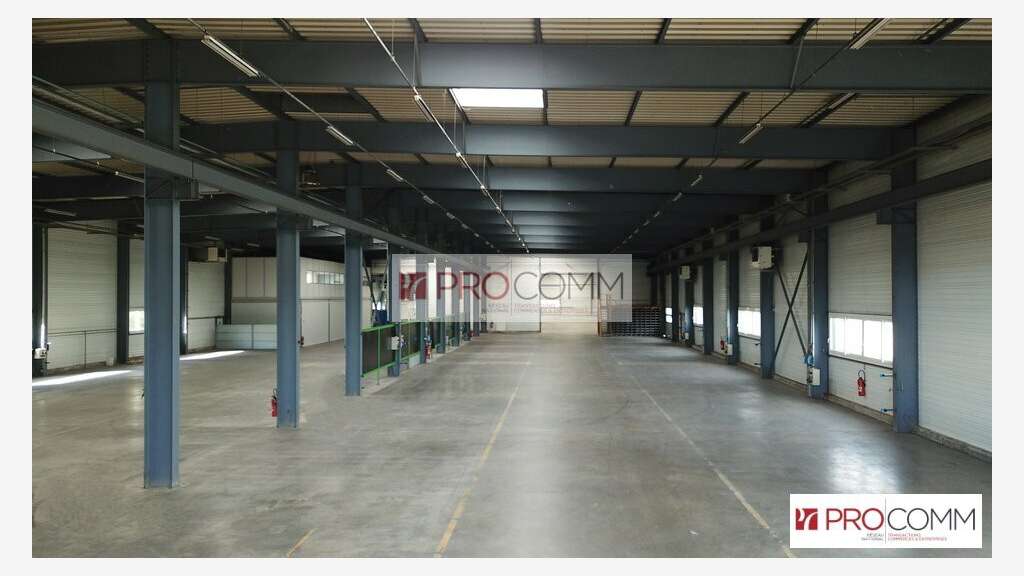 A vendre bureaux atelier 4750m² Fontenay sur Eure