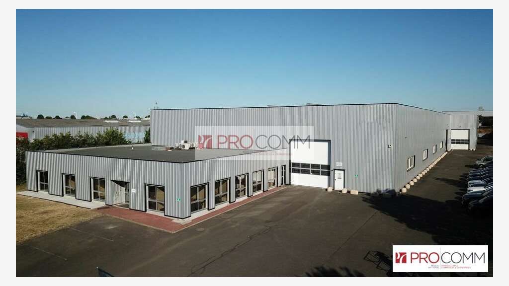 A vendre bureaux atelier 4750m² Fontenay sur Eure