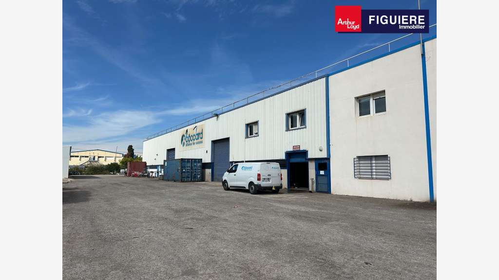 AV bâtiment industriel avec terrain à Fos-sur-Mer