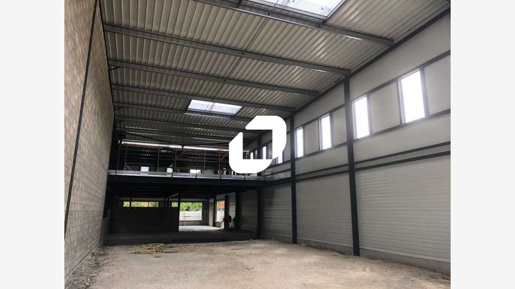 Vente Local d'activité 1820m² Gennevilliers