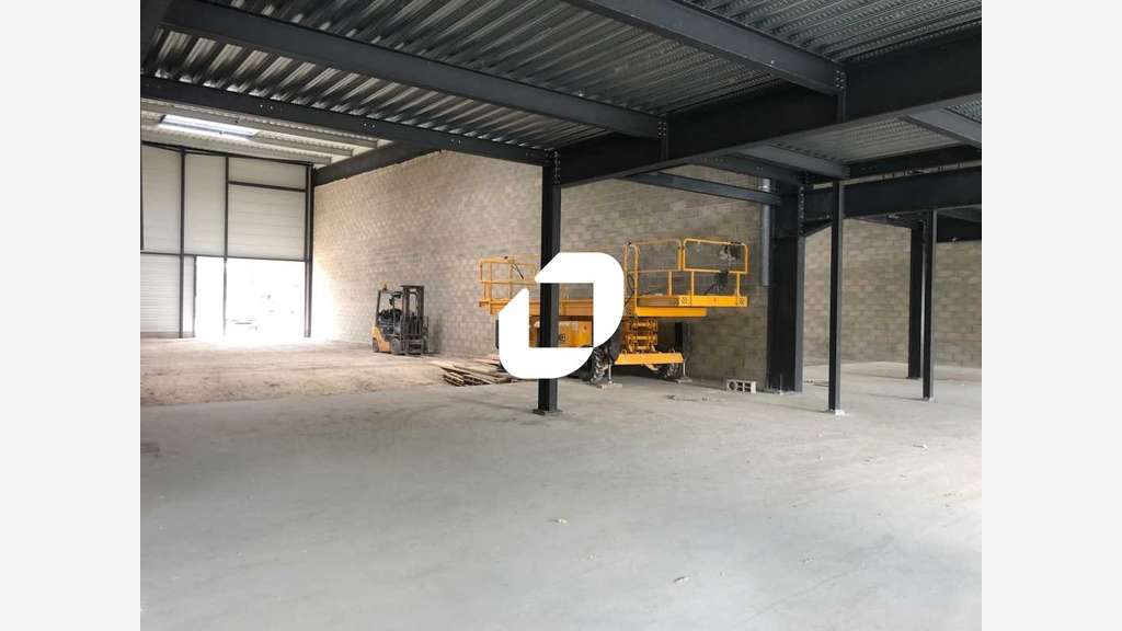 Vente Local d'activité 1820m² Gennevilliers