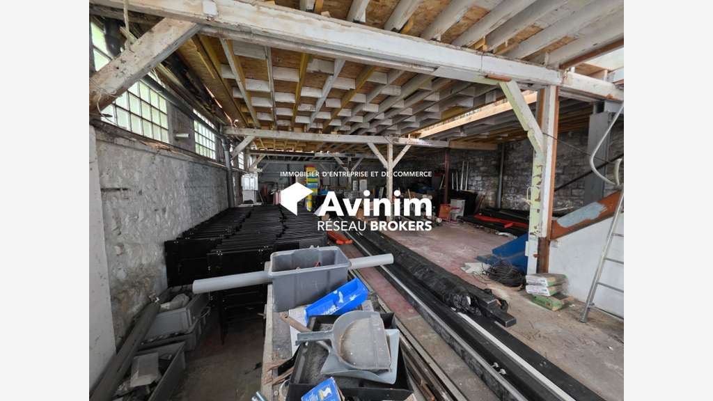 Vente local 400m² quartier du Plateau à Gentilly