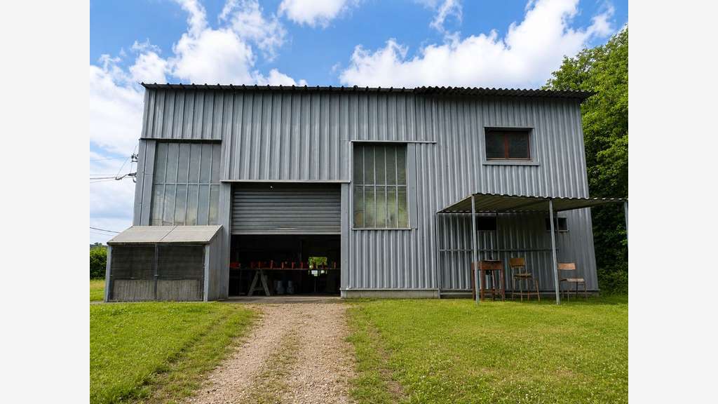 AV local activité industrie 6232m² à Givors Ouest