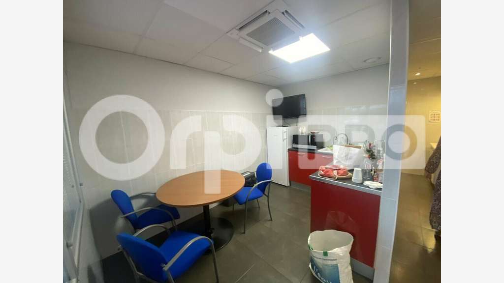 Vente local d activité 331m² à Gleizé