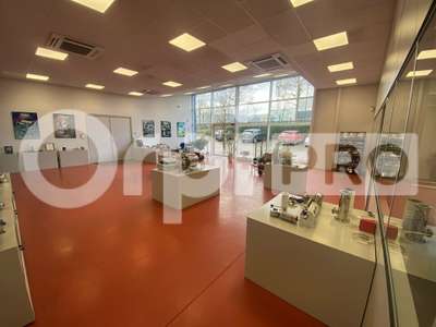 Vente local d activité 331m² à Gleizé