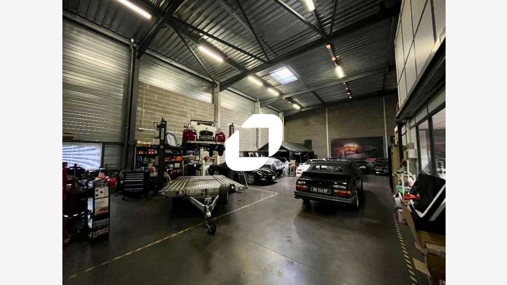 Vente Local d'activité 470m² Gleize