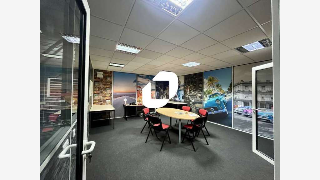 Vente Local d'activité 470m² Gleize