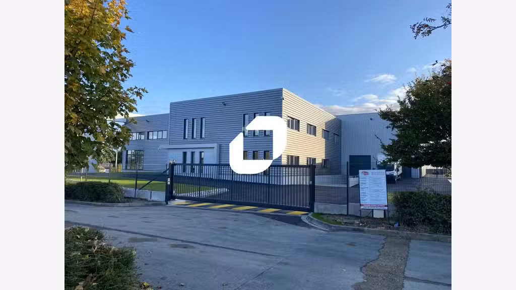 Vente Local d'activité 2100m² Godewaersvelde